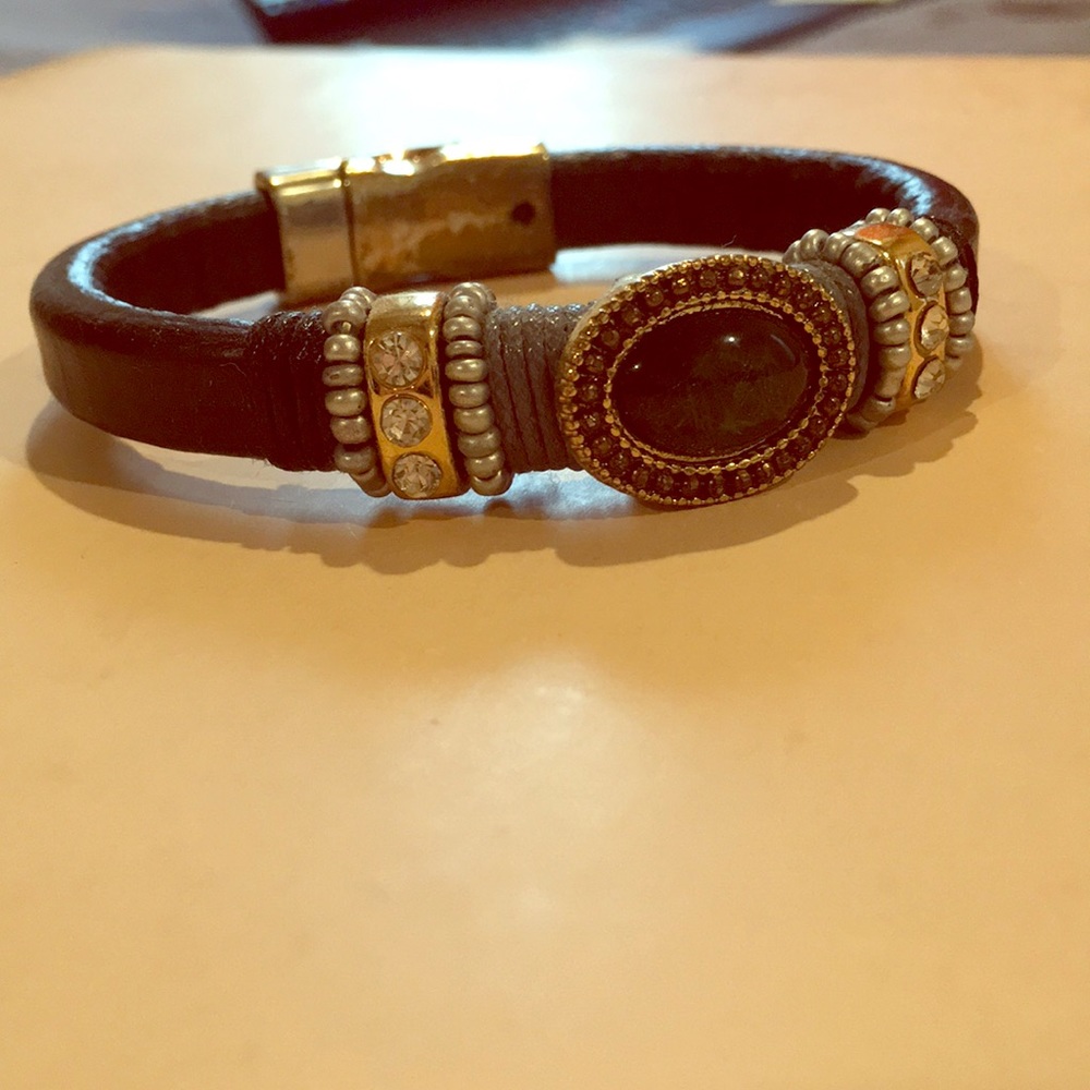Vintage jewel bracelet